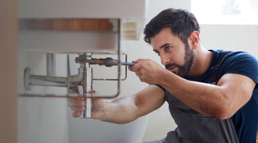 Professional water heater repair in Lowden, IA